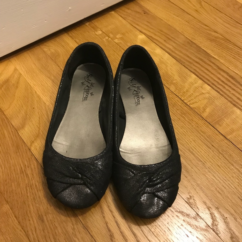 Black sparkling Flats